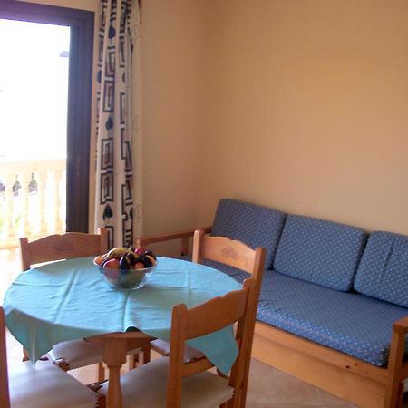 Apartamentos Triton กาลารัตจาดา ห้อง รูปภาพ