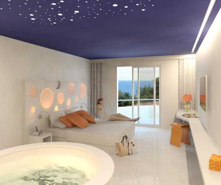Apartamentos Triton กาลารัตจาดา ภายนอก รูปภาพ